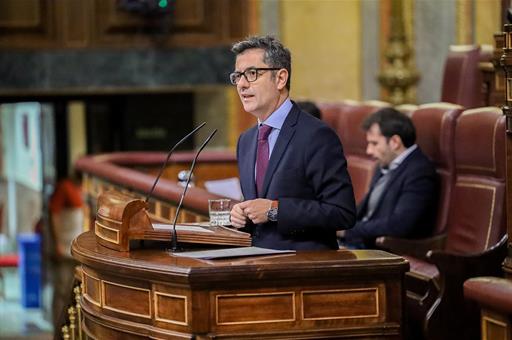 El ministro de la Presidencia, Relaciones con las Cortes y Memoria Democrática, Félix Bolaños, en el Pleno del Congreso.