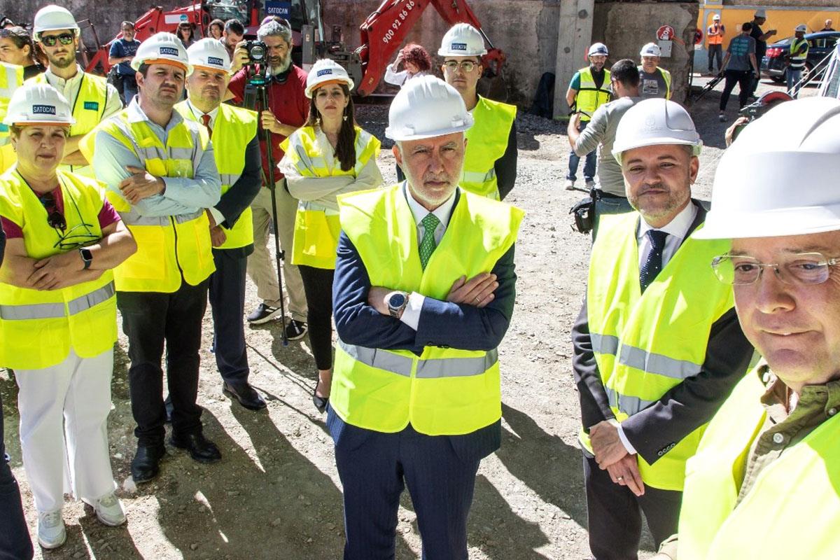 El ministro de Política Territorial y Memoria Democrática, Ángel Víctor Torres, durante su visita al municipio de Gáldar