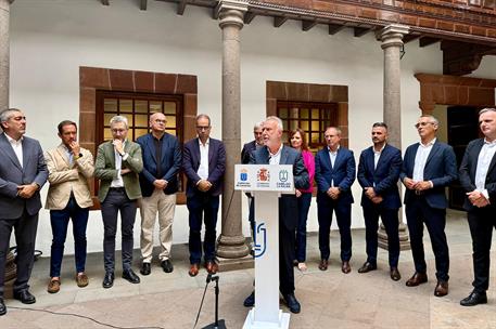 El ministro Ángel Víctor Torres comparece tras la reunión de la XIV Comisión Mixta de La Palma