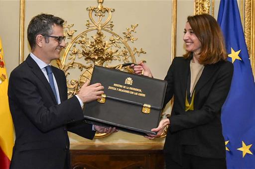 El ministro de la Presidencia, Justicia y Relaciones con las Cortes, Félix Bolaños, recibe la cartera de Justicia