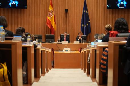El ministro Félix Bolaños clausura una jornada sobre la infancia y la adolescencia en la era digital