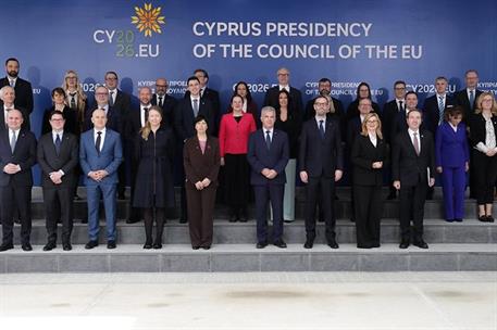 Fotografía de familia de la reunión informal de ministros de Justicia e Interior de la Unión Europea celebrada en Chipre