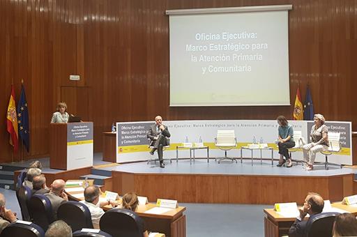 María Luisa Carcedo en el acto de presentación de la Oficina Ejecutiva del Marco Estratégico de atención primaria y comunitaria