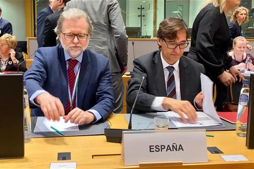 El ministro de Sanidad, Salvador Illa, durante la reunión