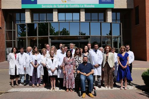 Foto de familia tras la visita de la ministra Carolina Darias 