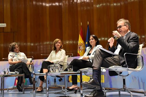 La ministra de Educación, Pilar Alegría, la ministra de Sanidad, Carolina Darias, y el ministro de Universidades, Joan Subirats