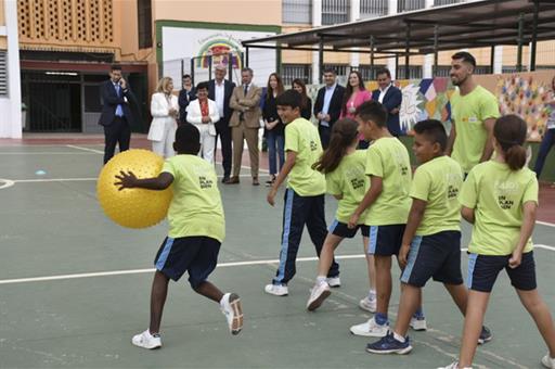 El ministro de Sanidad, José Miñones, asiste al acto 'Donde todo comenzó - Patios Abiertos En Plan Bien'