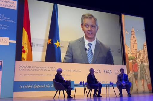 José Miñones interviene telemáticamente en el XXXIX Congreso de la Sociedad Española de Calidad Asistencial