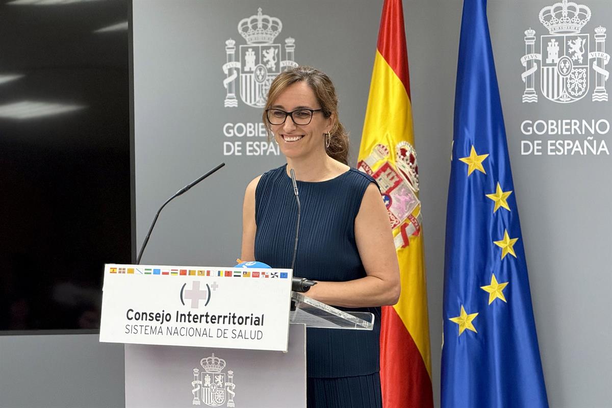 La ministra de Sanidad, Mónica García, comparece tras la reunión del Consejo Interterritorial del Sistema Nacional de Salud.