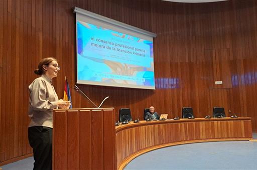 La ministra de Sanidad, Mónica García, durante su intervención en la jornada