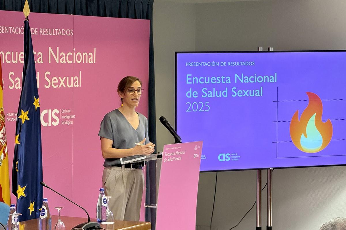 La ministra de Sanidad durante la presentación de resultados de la Encuesta Nacional de Salud Sexual 