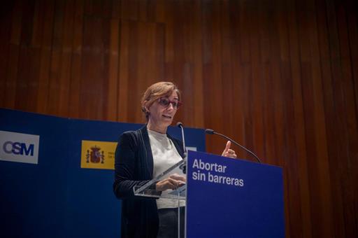 La ministra de Sanidad, Mónica García, durante su intervención en el acto celebrado en el Ministerio de Sanidad.