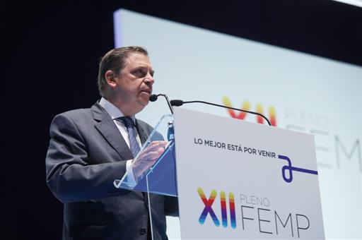 Luis Planas en la apertura del XII Pleno de la Federación Española de Municipios y Provincias