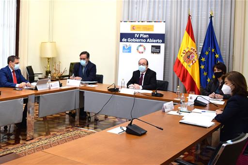 El ministro Iceta durante la constitución del Foro de Gobierno Abierto 