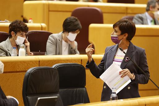 Isabel Rodríguez durante su intervención en el Senado