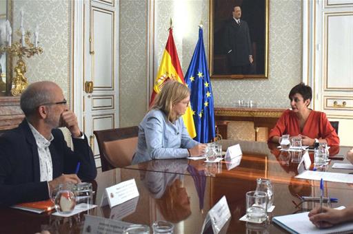 Reunión de la ministra Isabel Rodríguez con la presidenta del INE, Elena Manzanera