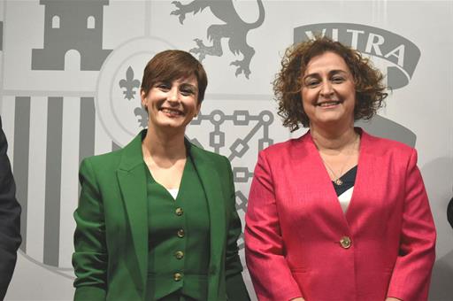 La ministra de Política Territorial, Isabel Rodríguez, junto a la nueva delegada del Gobierno en la Región de Murcia