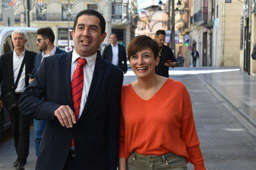 La ministra de Política Territorial, Isabel Rodríguez, y el alcalde deAlcoy, Toni Francés