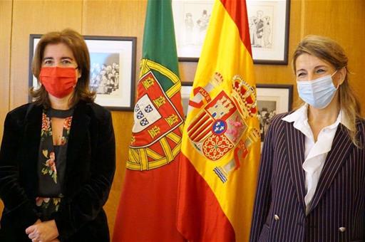 La ministra de Trabajo y Economía Social, Yolanda Díaz y su homóloga portuguesa, Ana Mendes Godinho