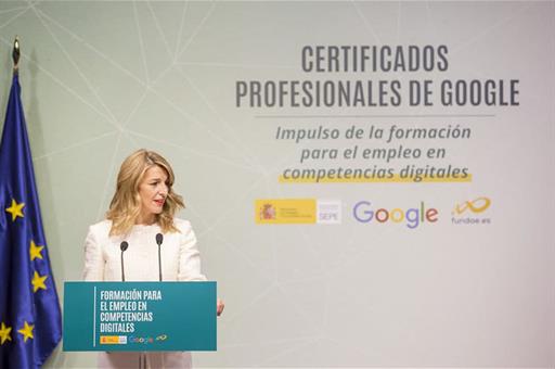 La ministra Yolanda Díaz en la presentación de los certificados profesionales de Google