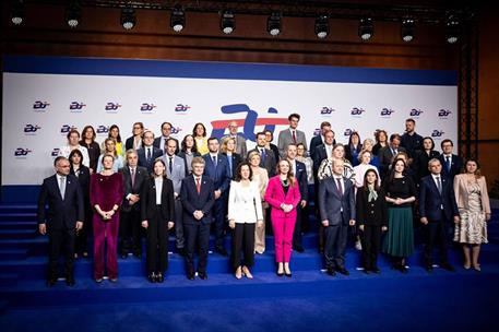 Fotografía de familia del Consejo informal de Empleo, Política Social, Sanidad y Consumidores