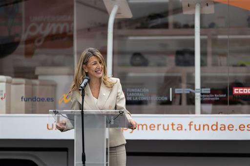 ​​​​​​​La vicepresidenta tercera y ministra de Trabajo, Yolanda Díaz, durante su intervención ante los medios de comunicación.
