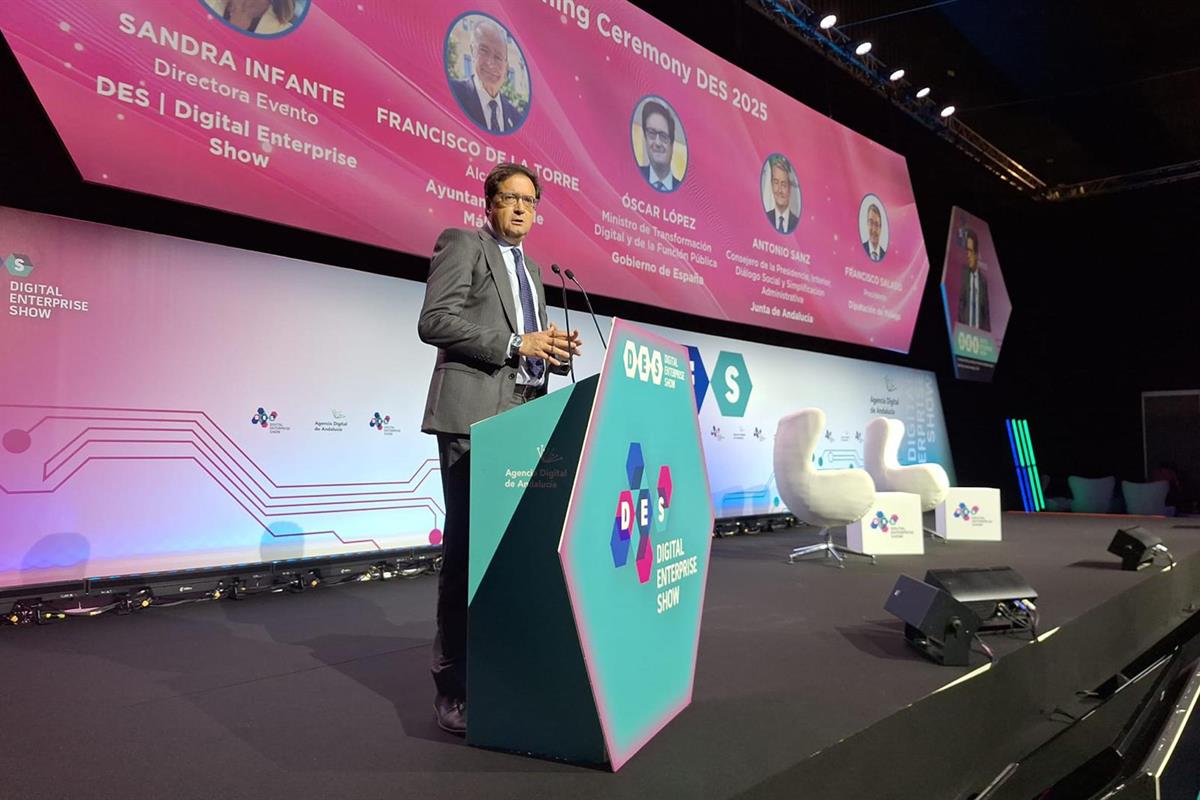 El ministro Óscar López interviene en la inauguración del Digital Enterprise Show DES