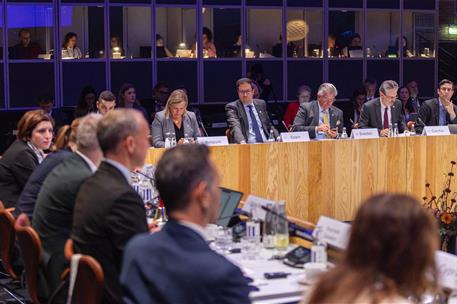 El ministro para la Transformación Digital y de la Función Pública, Óscar López, durante la reunión de ministros