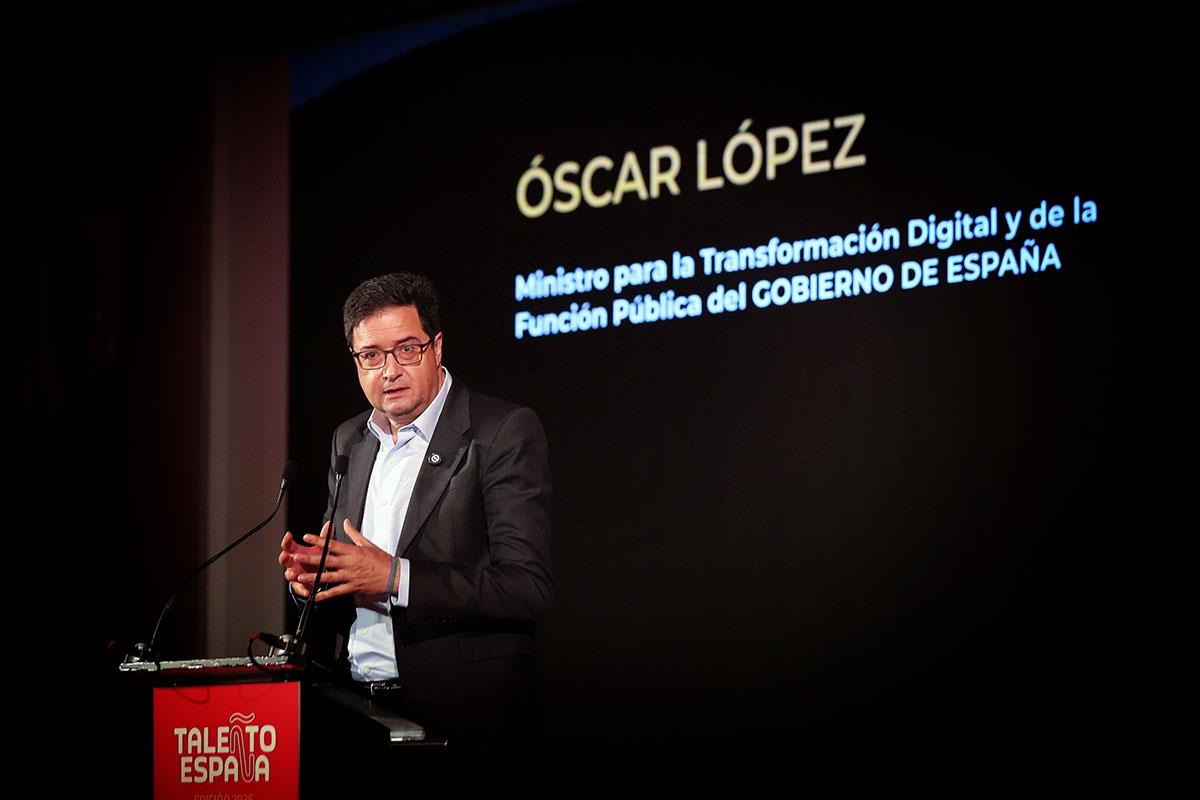 Óscar López en Foro Talento Joven 