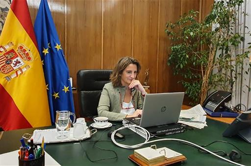 La vicepresidenta Ribera durante la reunión