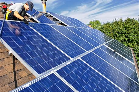 Instalación de un panel solar