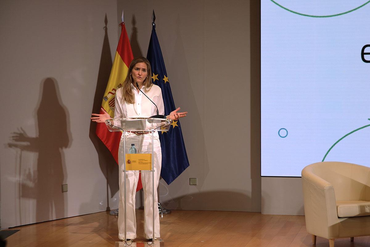 Sara Aagesen durante la inauguración de la Sesión de Escucha y Participación Energías Renovables y Territorio.