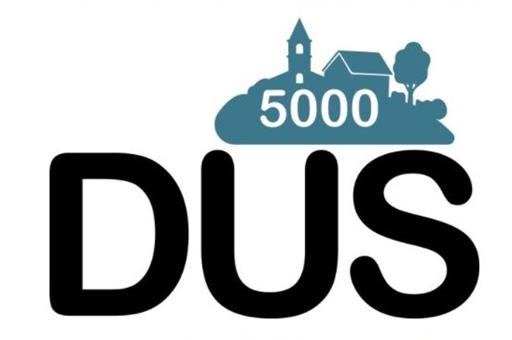 Logo del Programa DUS 5.000 de ayudas para la transición ecológica en municipios de reto demográfico