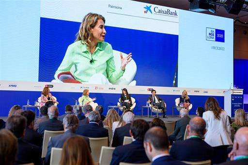 ​La ministra Raquel Sánchez, en la mesa de Talento Femenino en la IV Revolución Industrial