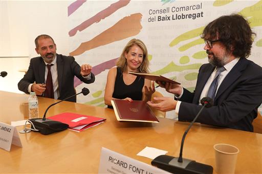La ministra Raquel Sánchez, durante la firma del acuerdo con la Generalitat de Catalunya