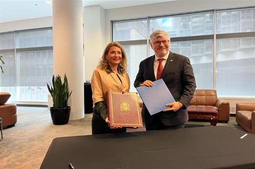 La ministra Raquel Sánchez firma un memorando de entendimiento con la Organización de Aviación Civil Internacional (OACI).