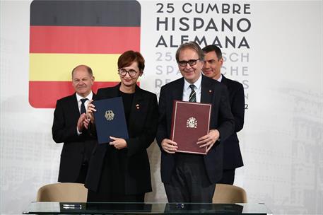 5/10/2022. Spain and Germany sign agreement to intensify relations in higher education. The Minister for Universities, Joan Subirats, and th...